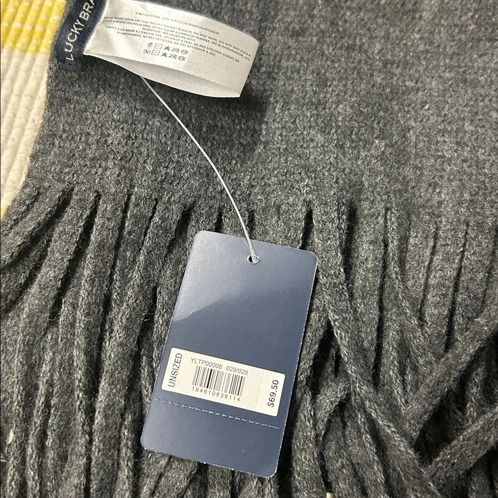Lucky Brand Los Angeles Scarf Fringes Gray 8 Ft. Long 15 1/2 Inches Wide NWT